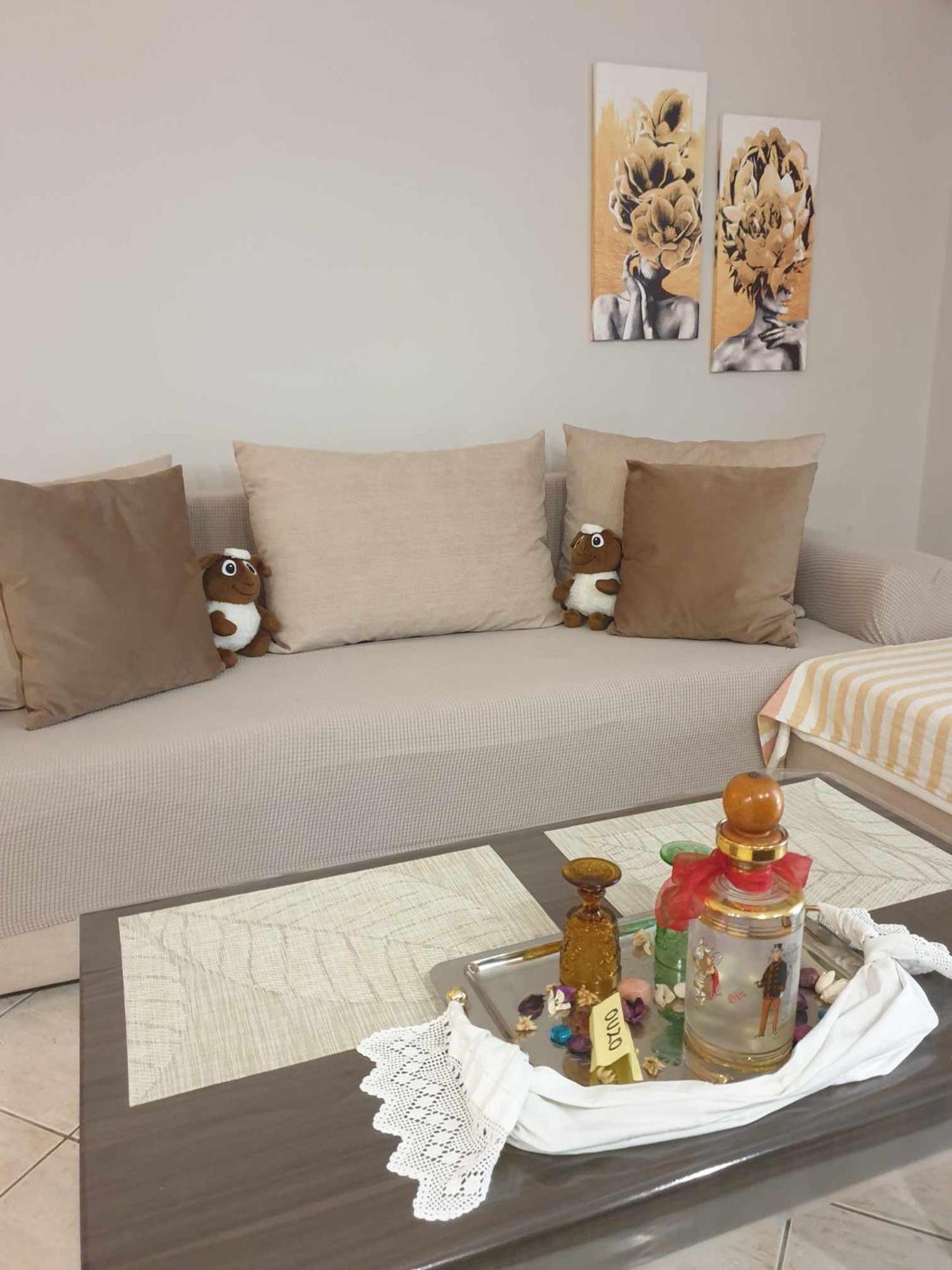 Lux Apartment Next To The Sea Пирея Екстериор снимка